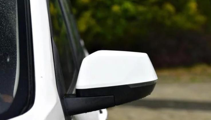 五菱宏光s3新款2022款落地多少钱,五菱宏光s3属于哪种车