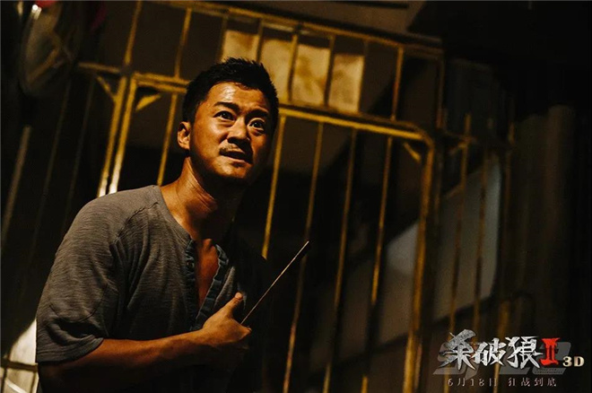 中国武术冠军吴京,吴京成为中国电影票房第一人