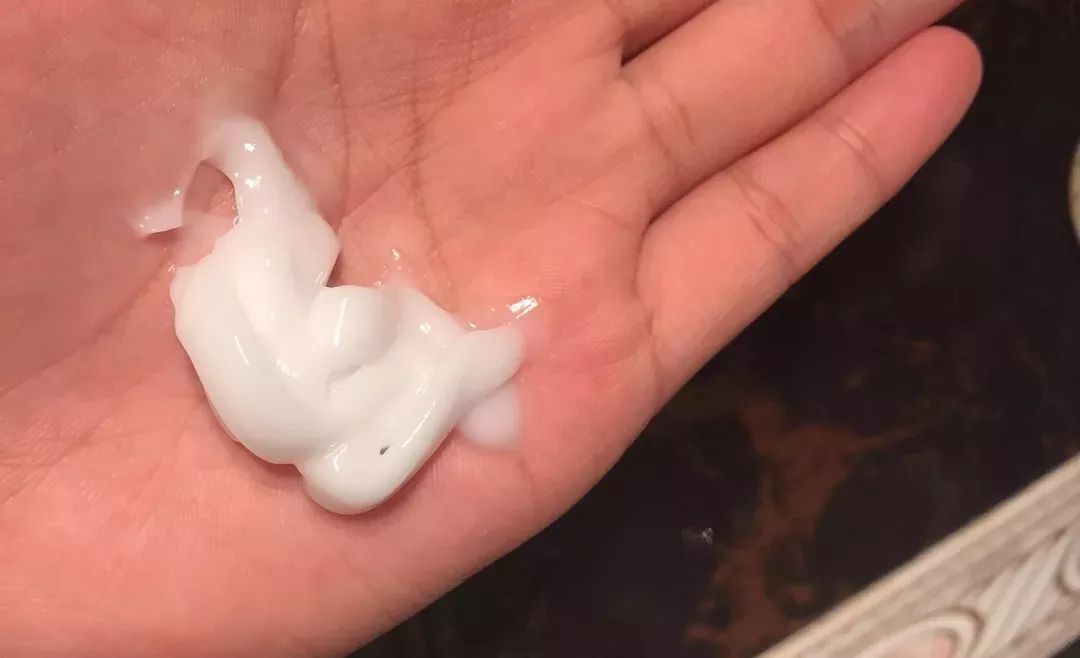 清爽头皮不掉发洗发露,秃头油腻头屑多洗发水推荐