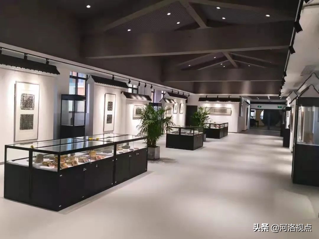 洛阳市第一实验小学校长李青青,洛阳市实验小学校长李青青简历