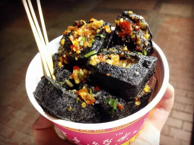 金陵双臭煲臭豆腐,金陵双臭煲评价