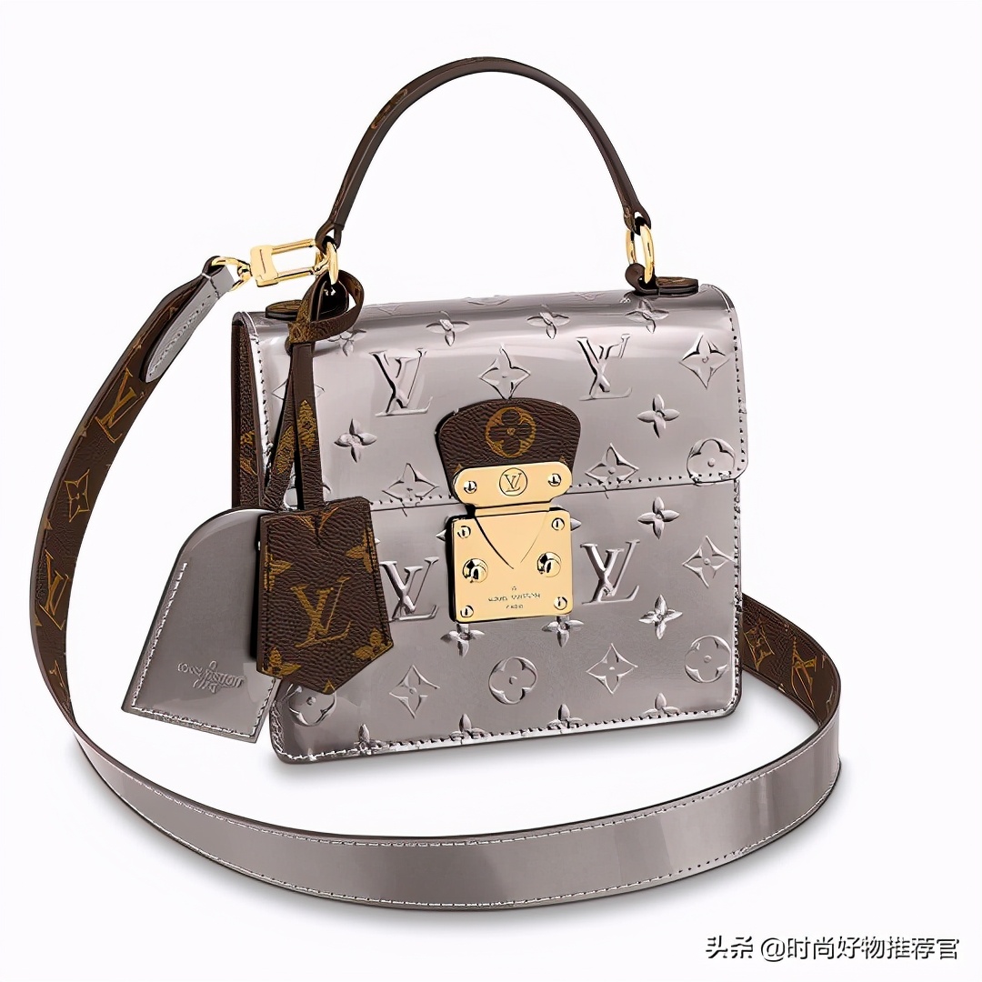 lv黑色牛皮压花邮差包新款有链条,lv新包真皮包