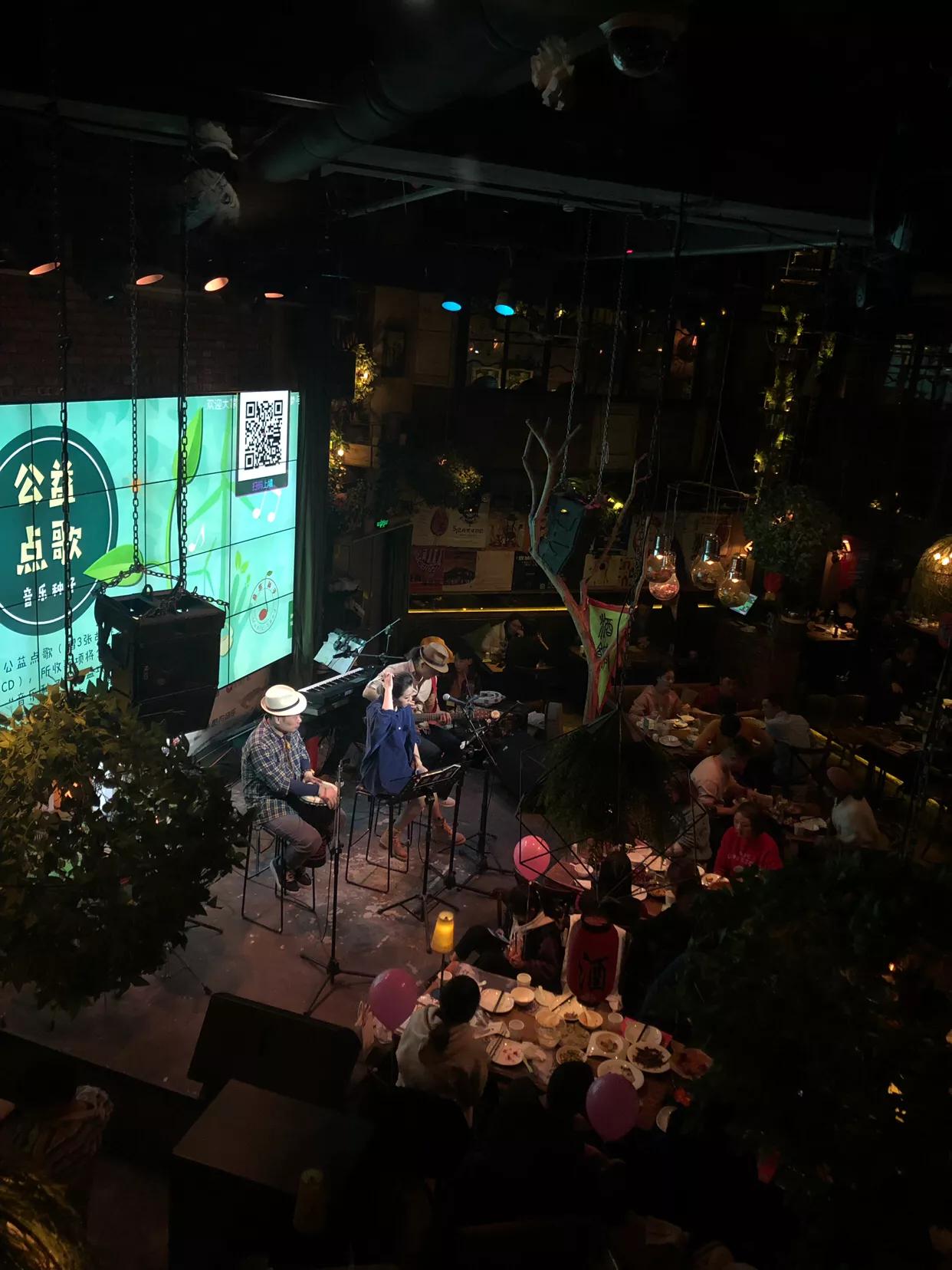 胡桃里音乐酒馆郑州哪个出名,郑州胡桃里音乐酒馆