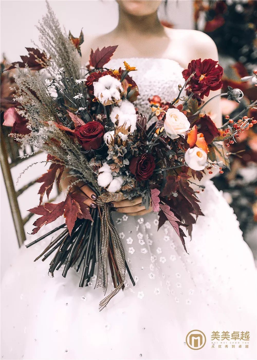 婚礼花艺设计风格,花园风婚礼花艺搭配