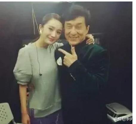 魏大勋杨幂小时候的照片,魏大勋和杨幂照片高清