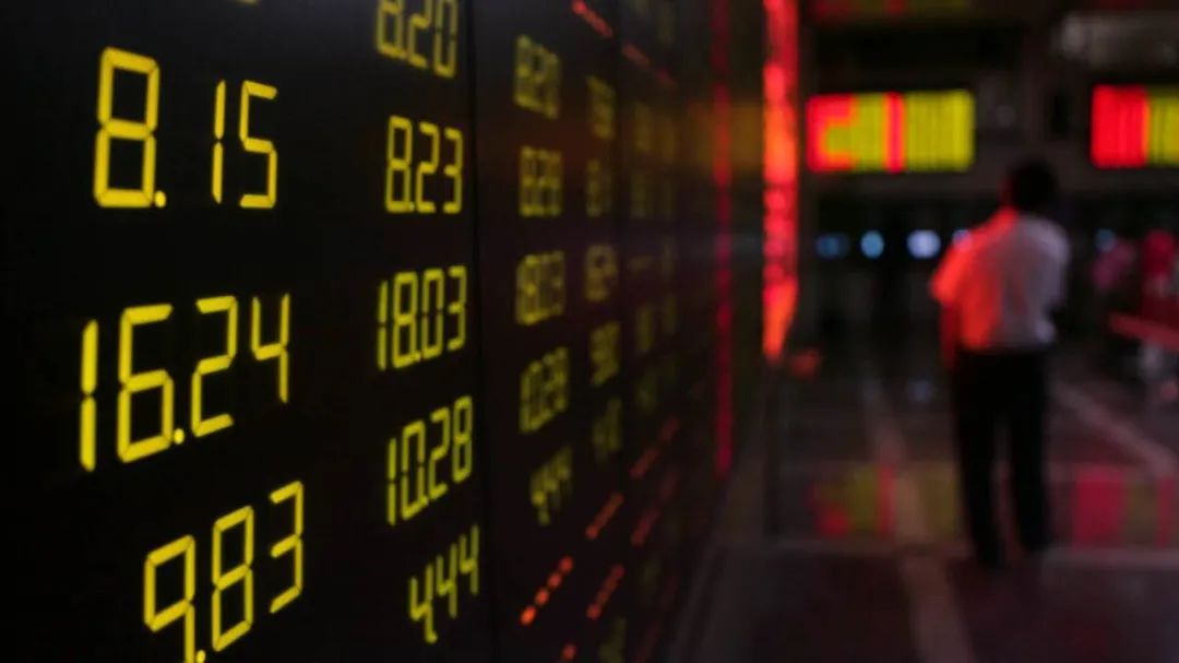 这家*子骗**公司终于落网了！群聊天记录露骨：就是骗客户的