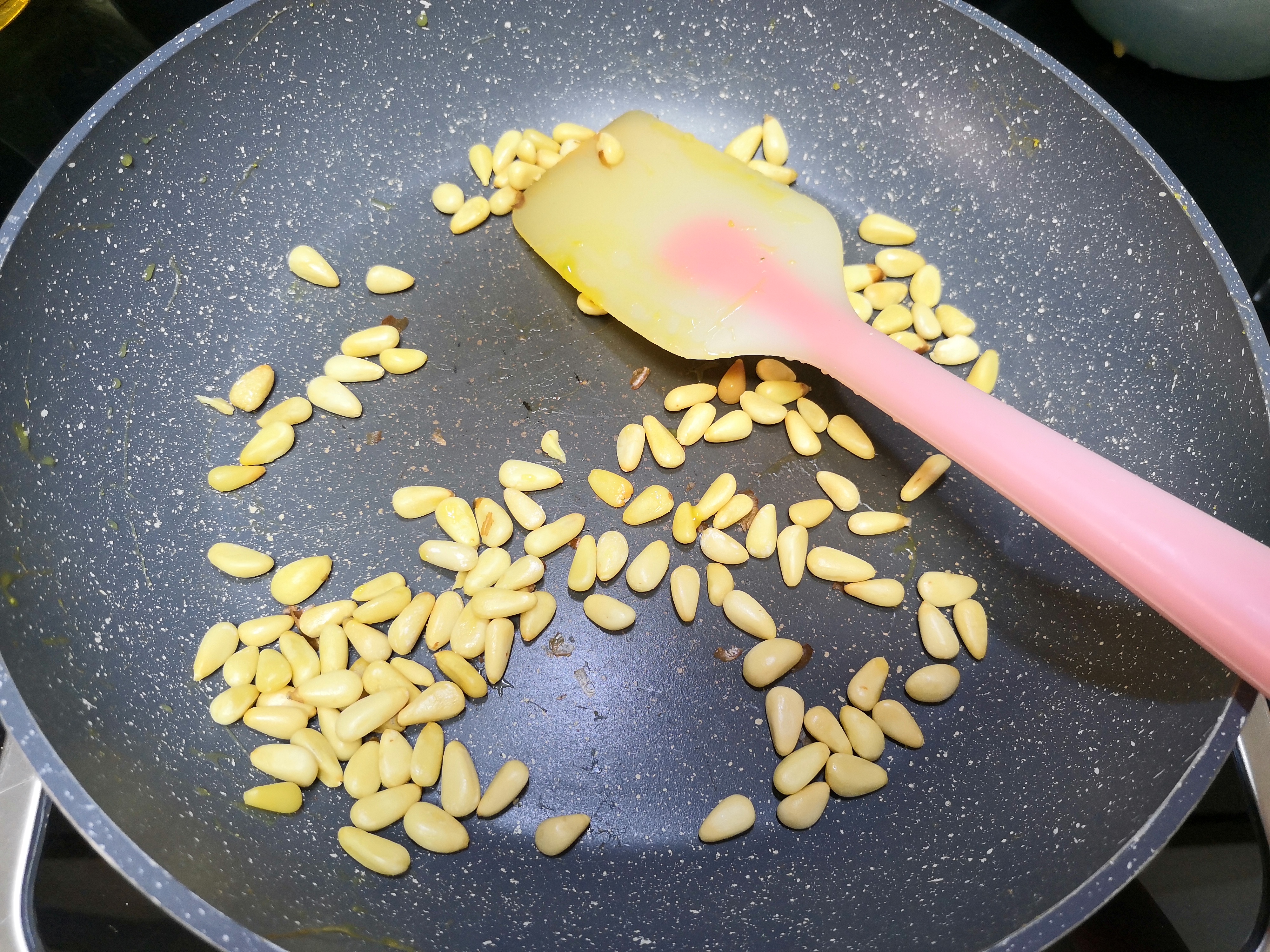 第一美食的松仁玉米,老东北美食松仁玉米