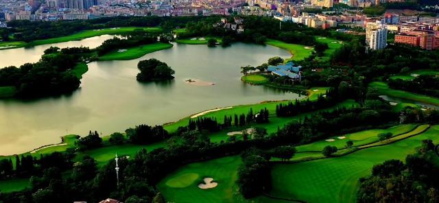 深圳航港高尔夫球场地块新规划,深圳机场高尔夫球场规划