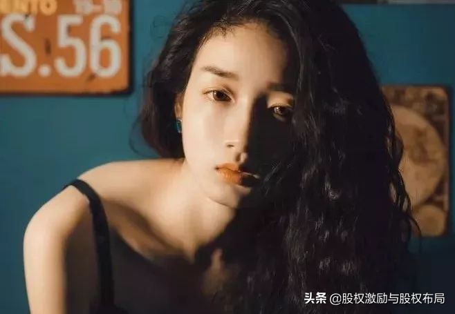 那些在闲鱼上卖二手脏*裤内**的“原味女”,后来怎么样了