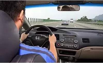 地方最新暴雨预警,黔南大到暴雨预警