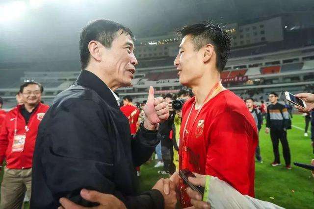 陈戌源是不是中国足球救世主,现在需要在事情上看,国足必须搞好