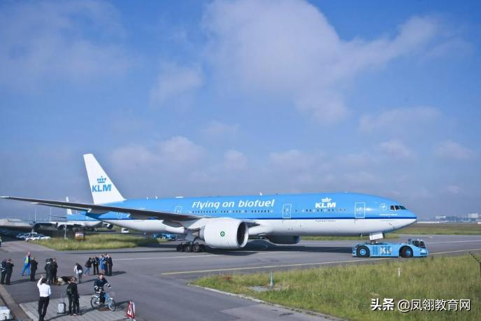 外航当空姐,外航航空公司待遇