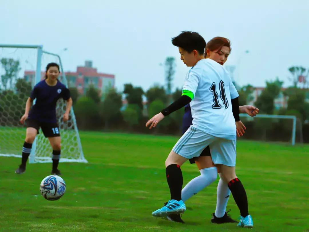 川大女子足球队,四川成都蓉城近期女子足球比赛