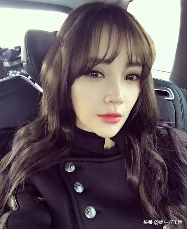 李小璐离婚后首次发文回应,李小璐回应感情风波