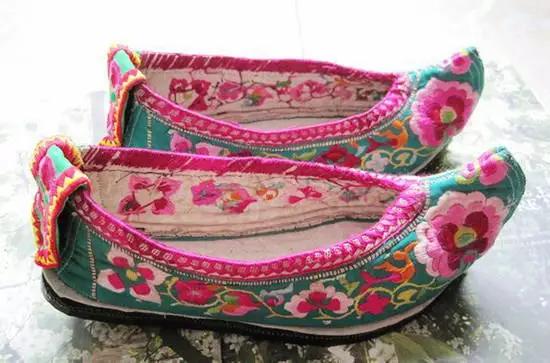 外地绣花鞋,古城绣花鞋