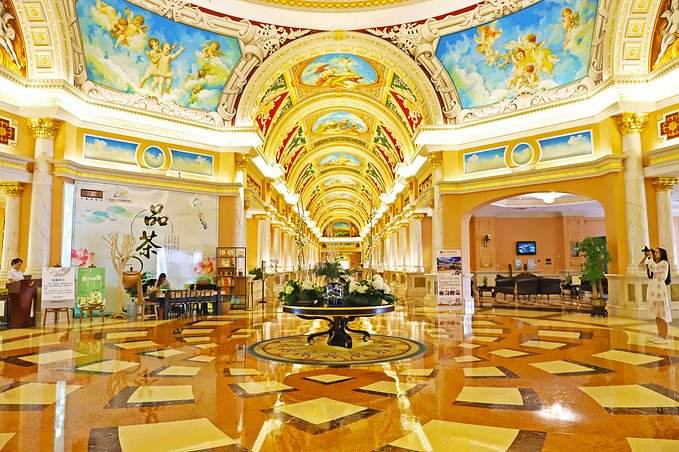 鍘﹂棬鍗佸ぇ璞崕閰掑簵鎺掑悕,閮戝窞鍗佸ぇ璞崕閰掑簵鎺掑悕