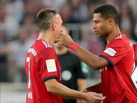 又见10+7，拜仁新双翼启航，传承才是足球永恒的主题