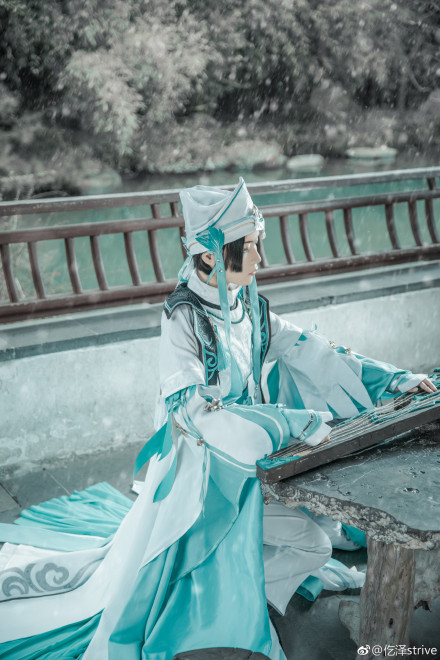 快来感受来自奶妈的爱~剑网三治疗心法cos，五七万真的美貌呀~