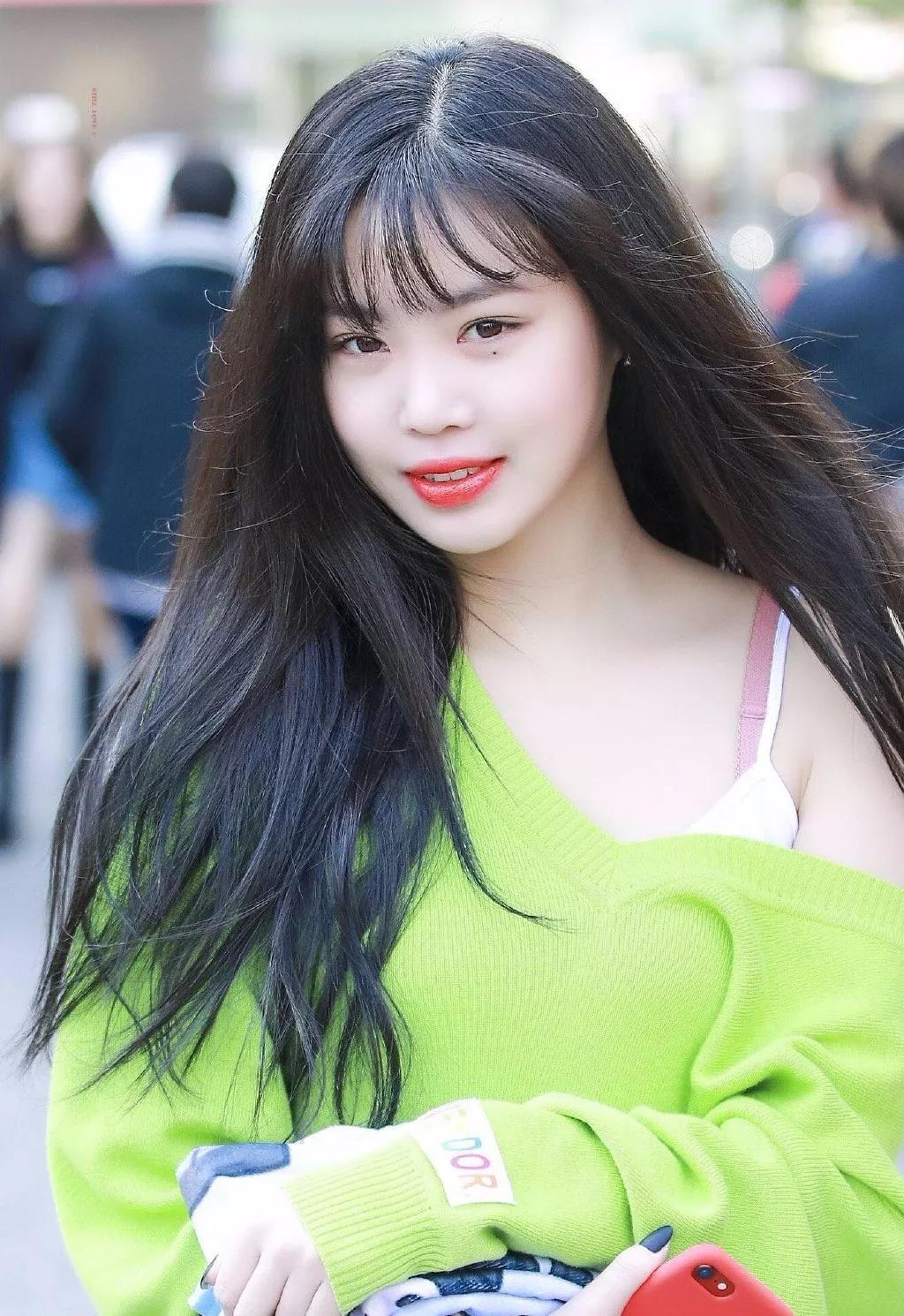 春日懒散头发怎么扎,低层次感中长发怎么打理