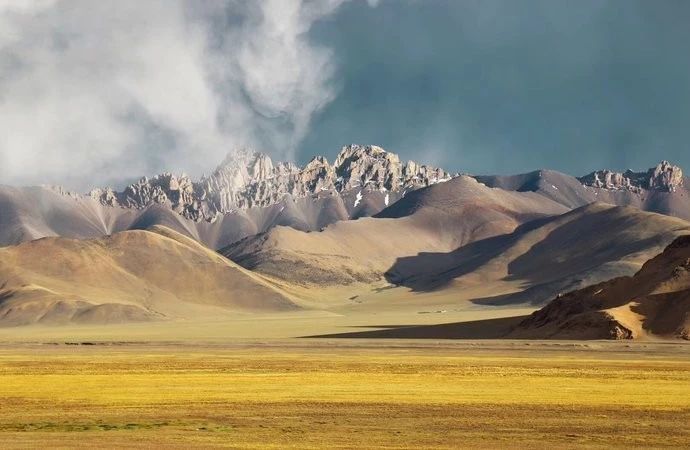 罗布泊无人区死亡之海以前的样子,新疆罗布泊死亡之海可以怎么去