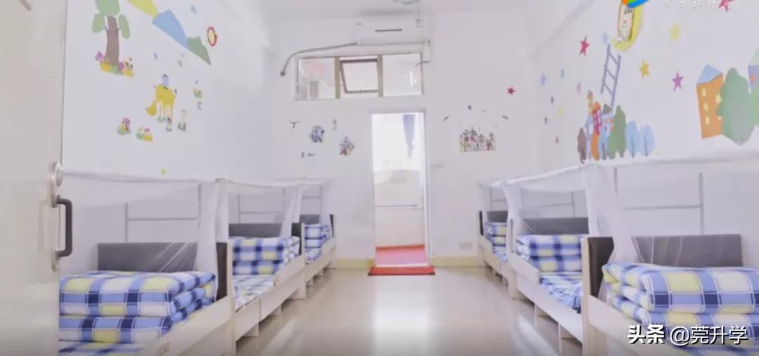 东华中学宿舍视频,东莞东华中学宿舍图片