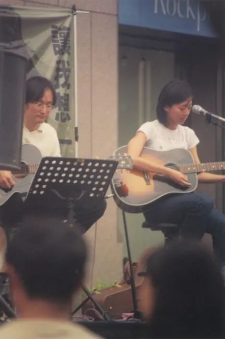 陈绮贞年轻时的美貌,陈绮贞44岁遇到真爱