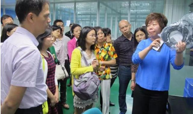 富士康打工妹第二次进厂,富士康打工妹进厂