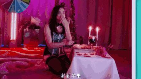 女主播的日常,被这部小电影扒光了