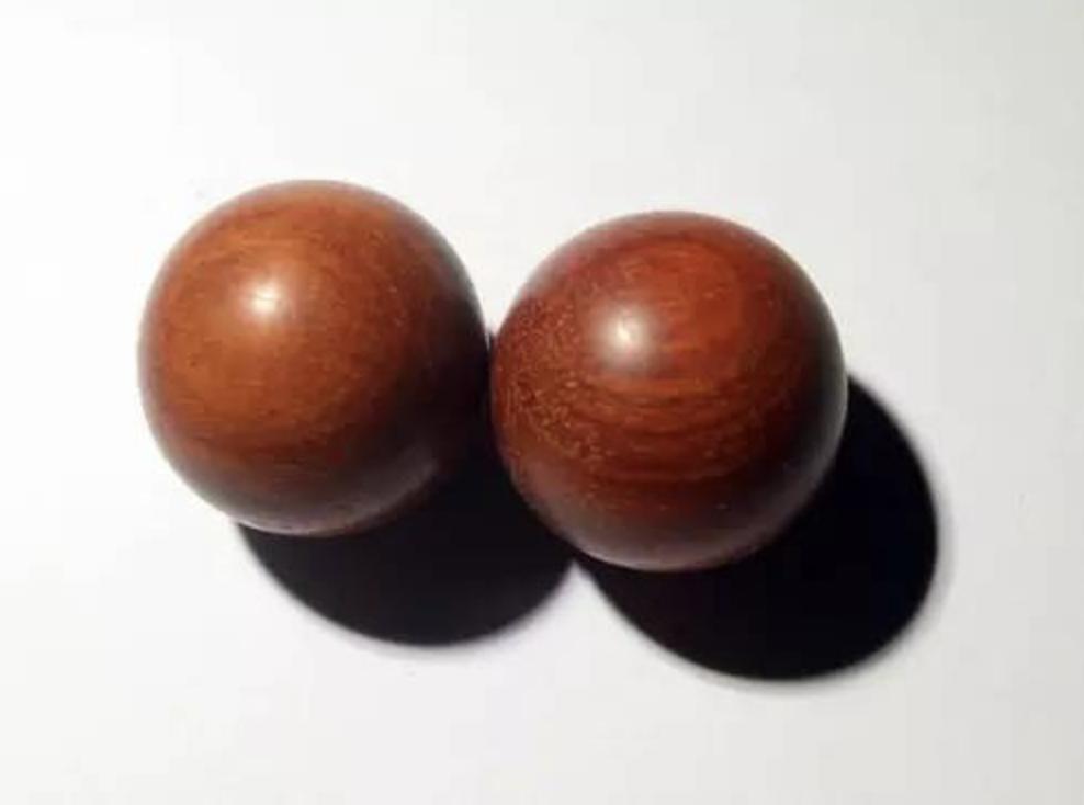 什么才是真正的小叶紫檀,真正的小叶紫檀是什么样