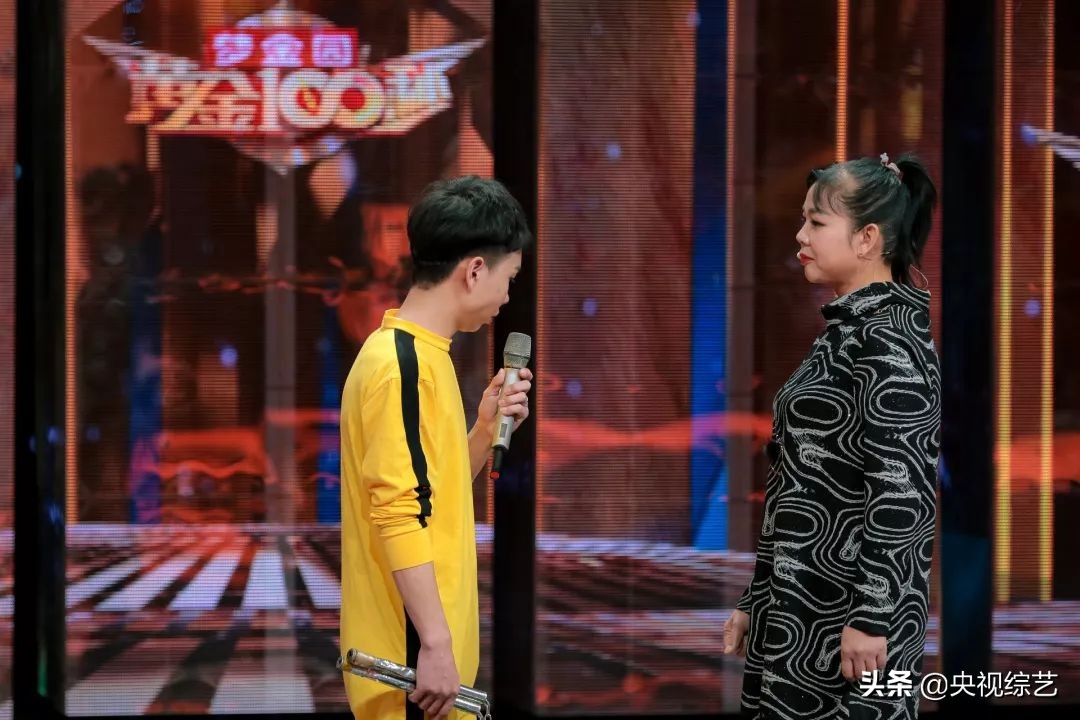 兵哥哥退伍后成“CBA擦地哥”，一擦成名！