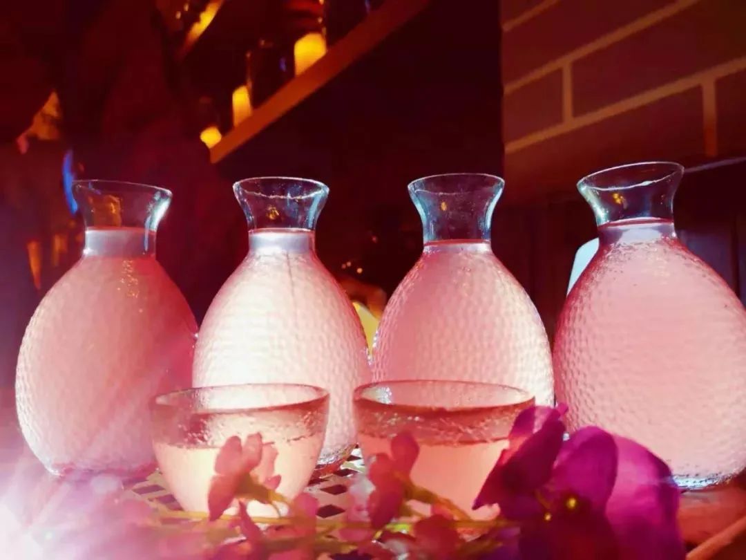 「风尚行」大地回暖，夜生活哪里嗨？新亚洲体育城告诉你