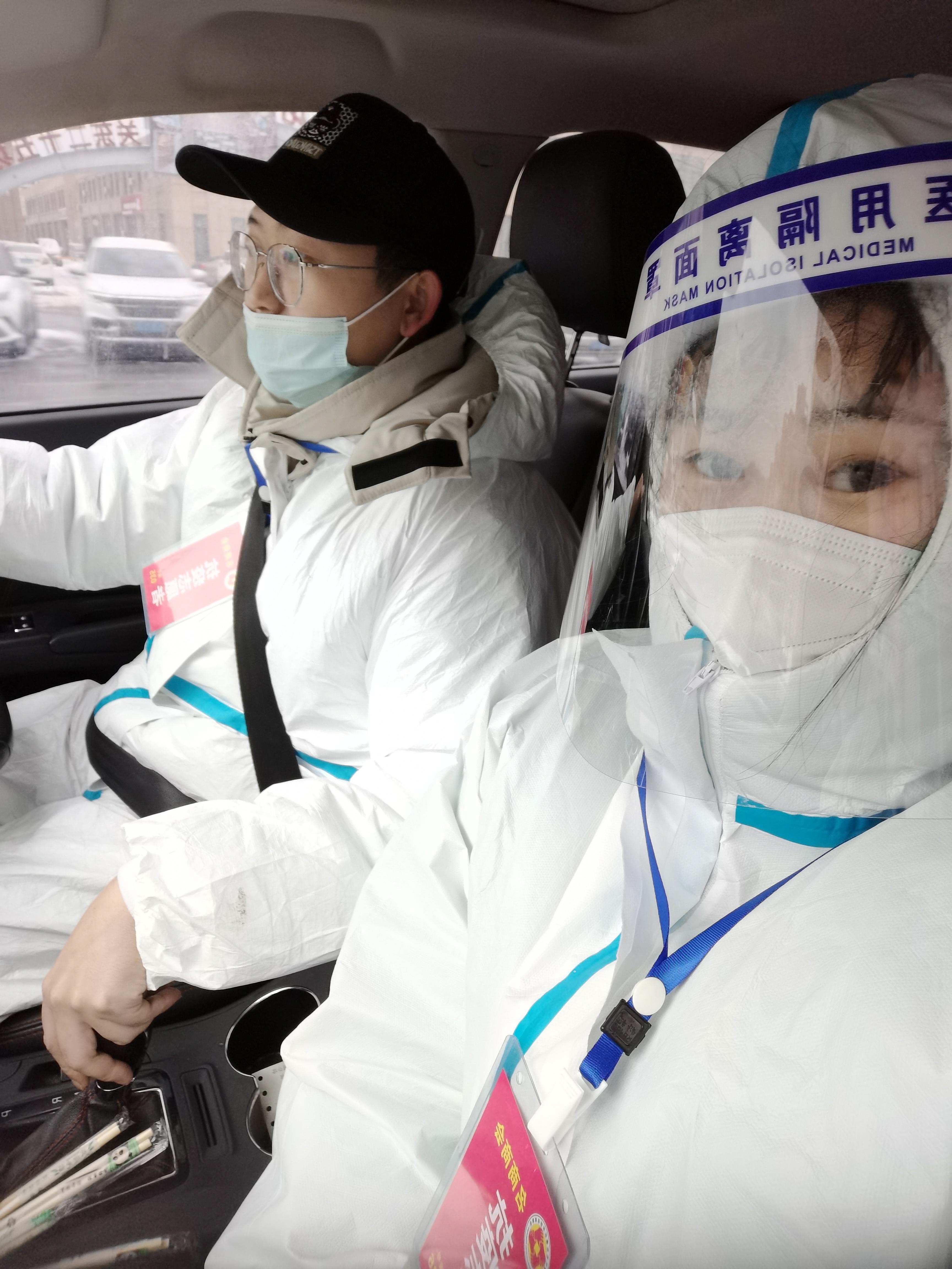 走出“断粮焦虑”的小城通化：小超市断货，网上平台失灵，志愿者彻夜送货，“30个人送1000户”