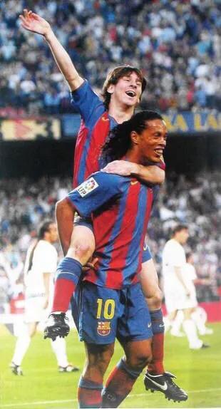 足坛十大进球数巨星排名,超出你的想象足坛中的天才般进球