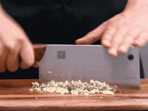 美的前总监6年研发，千名大厨都在用的一把刀！能打败双立人吗？