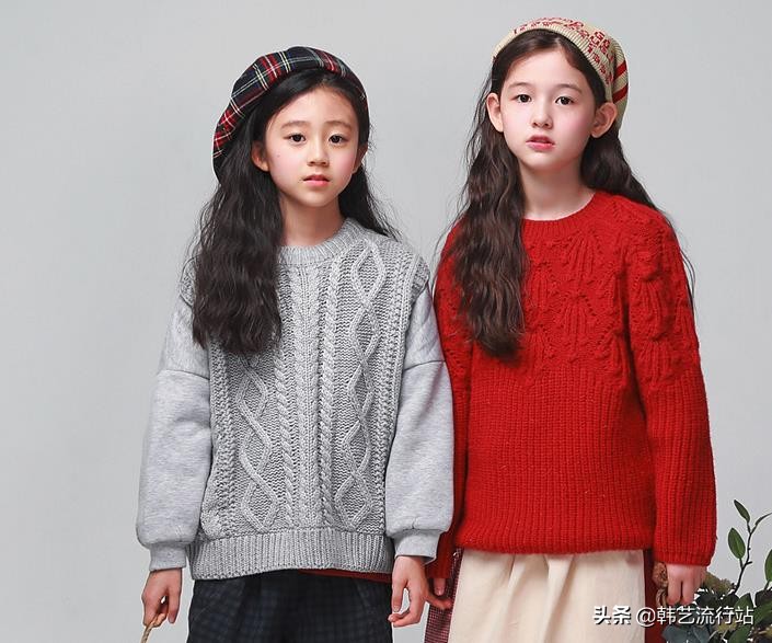 韩版宽松针织毛衣2017,最新款女士韩版手织毛衣18-21岁穿