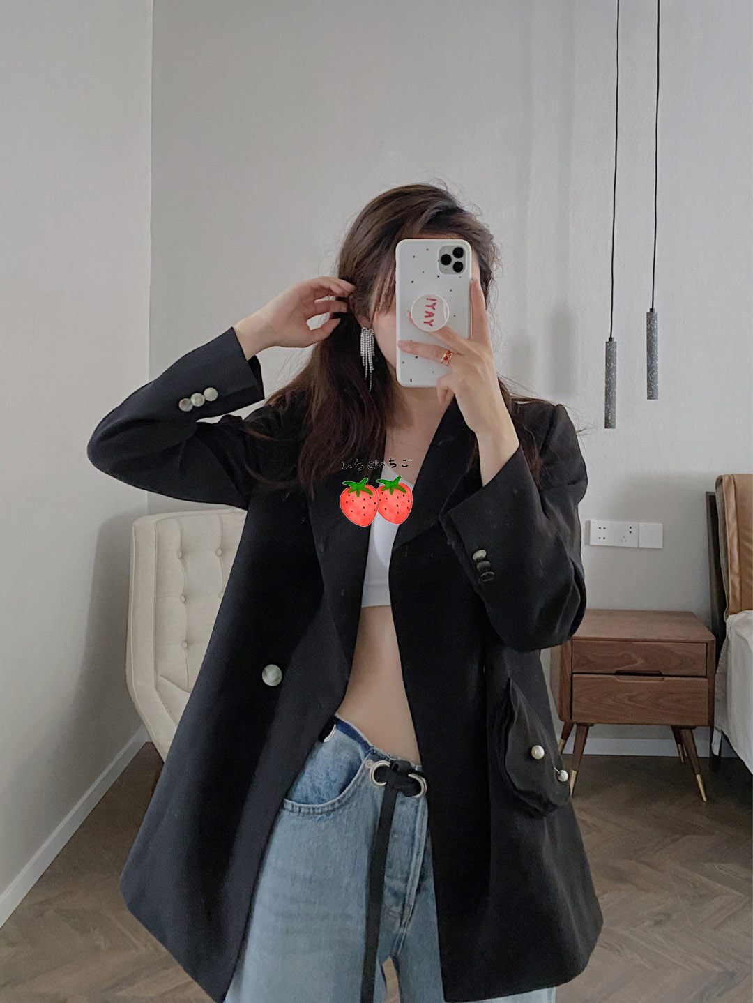 夏天nike高帮搭牛仔裤 (白色nike宽松t恤怎么搭裤子)