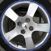 汽车轮毂修复的图片,怎样修复汽车轮毂视频