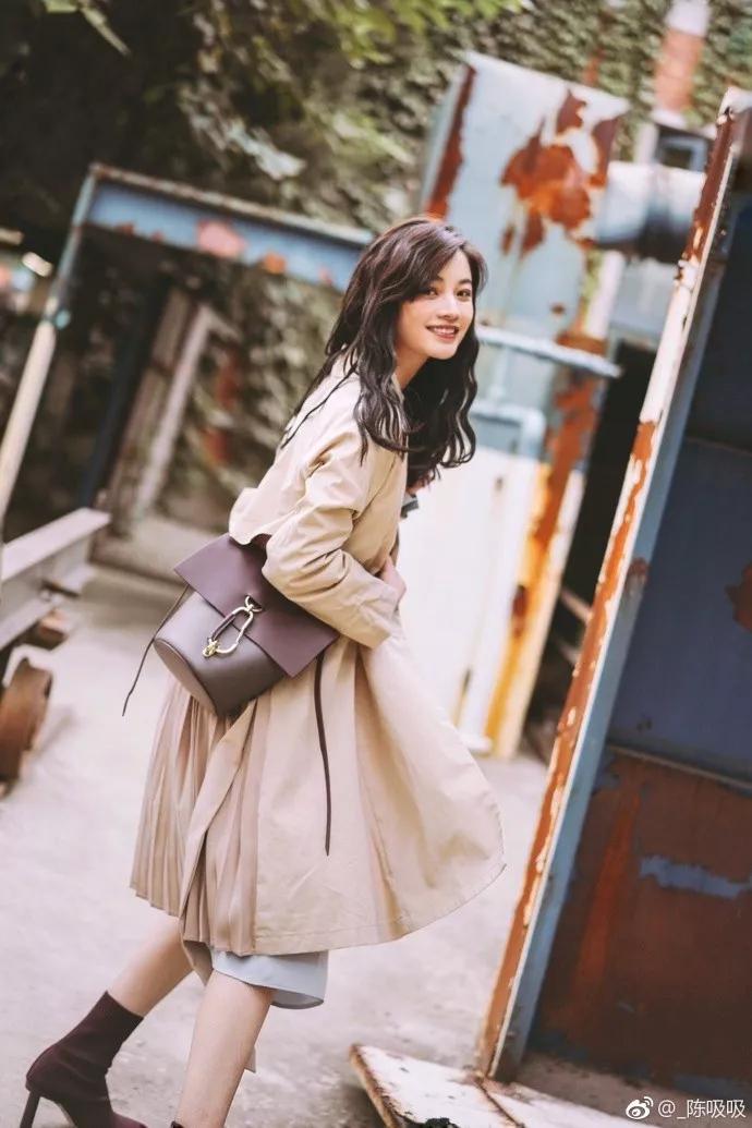 中国人去外国买产品,中国人去国外奢侈品店