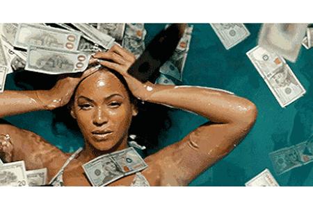 炫富趴体，你从未见过的RICH场面即将登陆全国