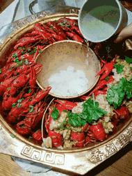 大连这家店的老板将千里之外的家乡菜带到大连，每一口都是江苏味