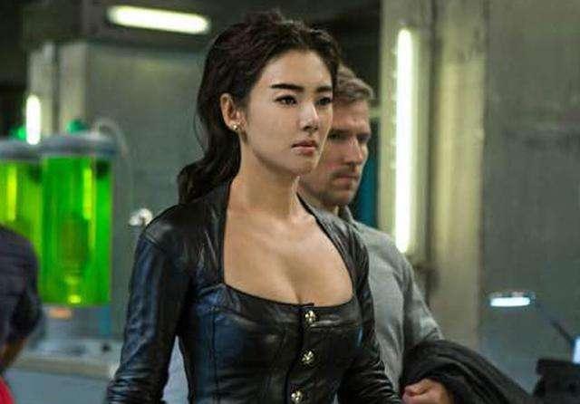 周星驰，豆瓣30多万人差评，敌不过10万有童真的好评