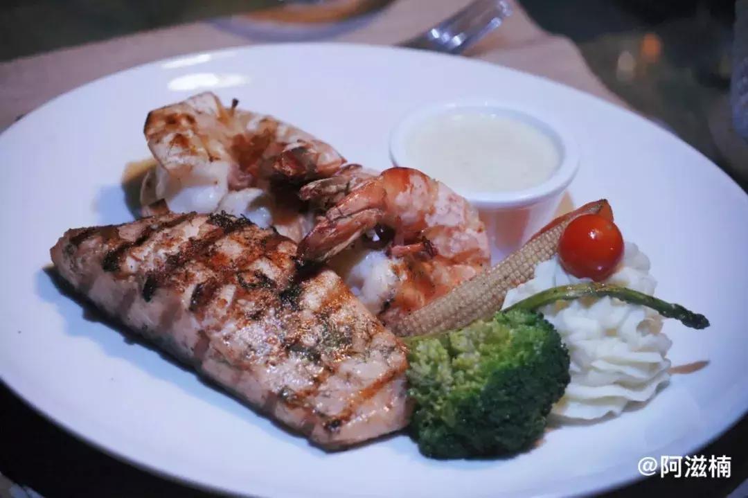 迪拜沙漠之旅景点攻略大全,沙漠里的奇迹迪拜