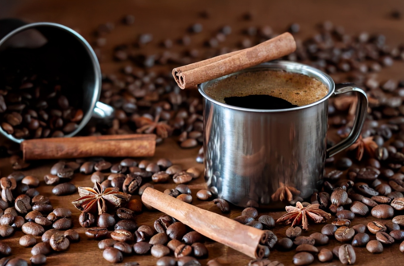 美好的一天从清晨一杯咖啡开始,美好的一天从一杯苦咖啡开始吧