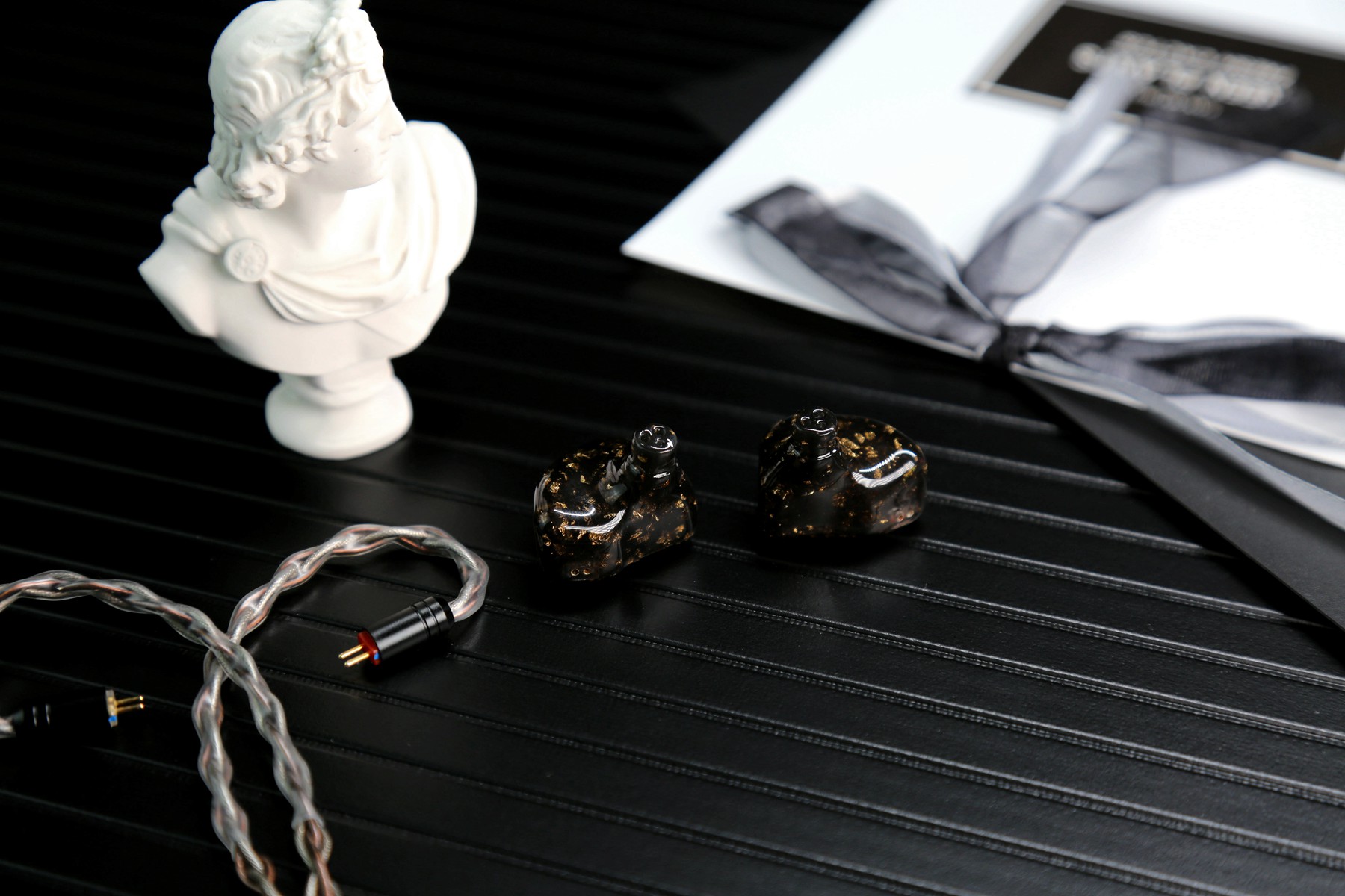 千元动铁耳机测评,1000元级圈铁四单元耳机测评