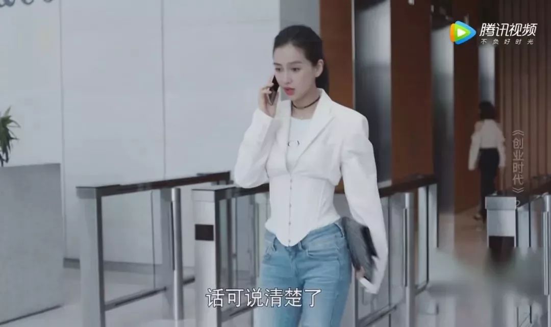 通勤怎么穿才好看,春季通勤怎么穿气质出众呢