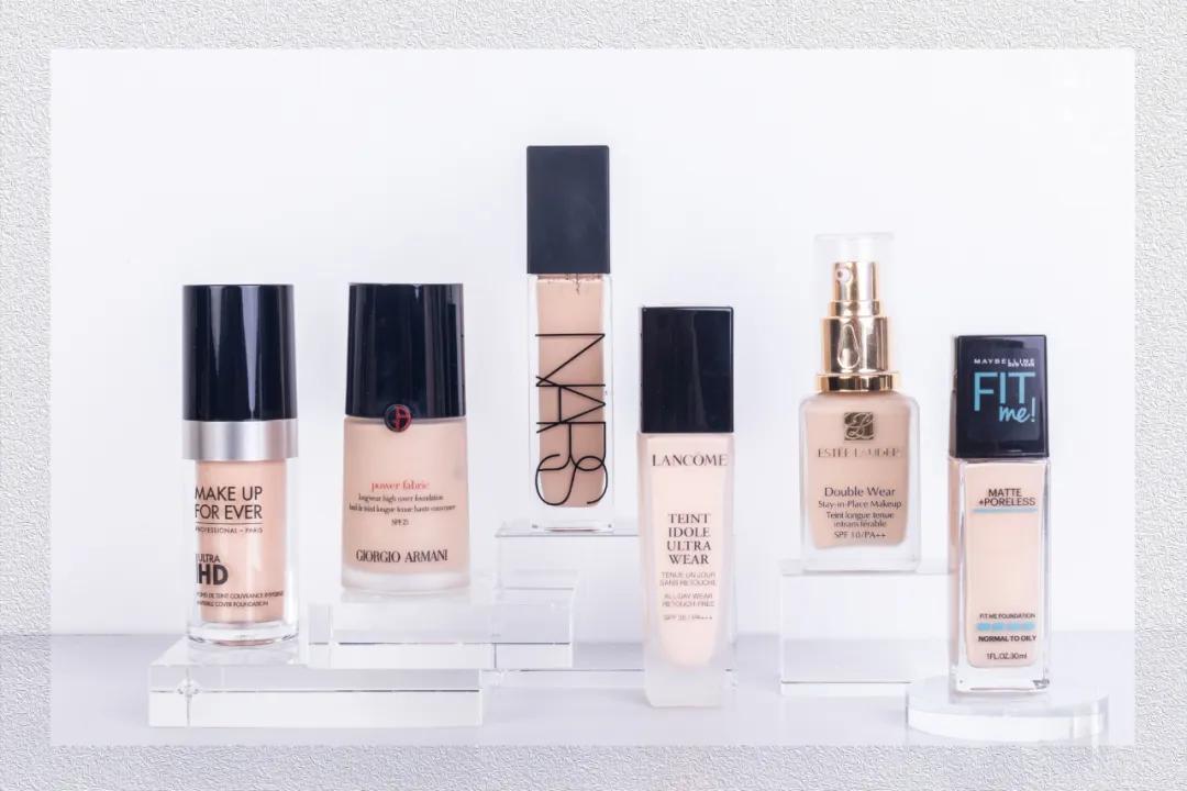8小时实测11瓶网红粉底液，干皮、油皮、痘痘肌照着买就对了！