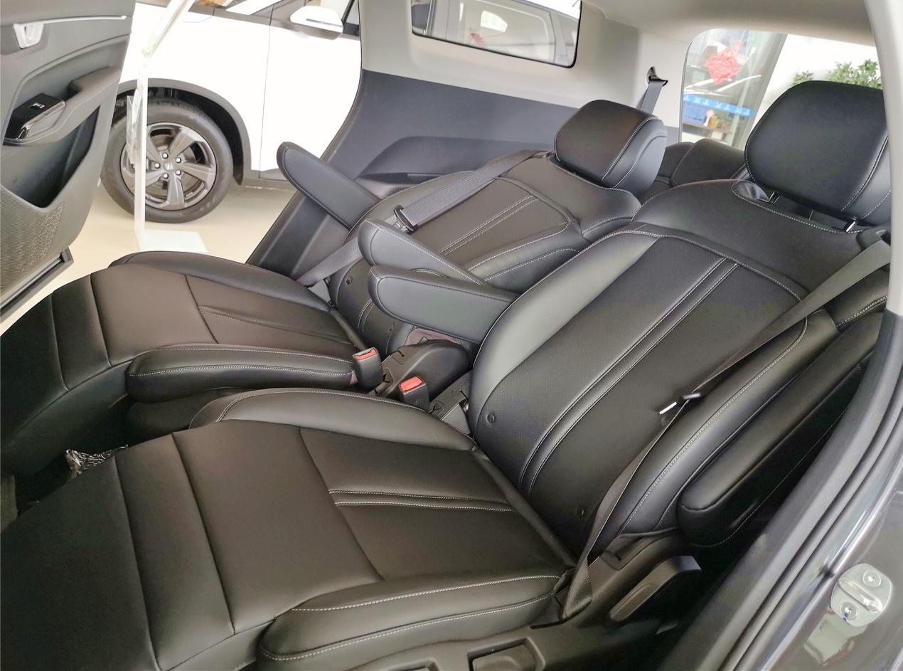 五菱凯捷2022新款银标,五菱银标凯捷六座