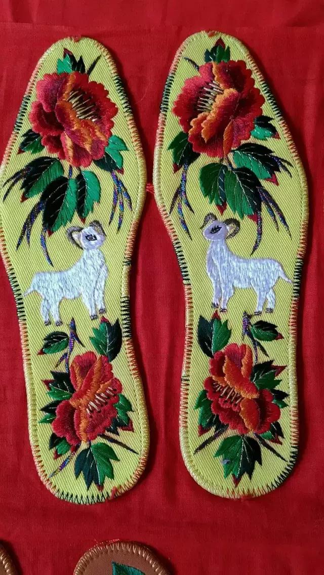 好看的刺绣鞋垫图案大全,刺绣鞋垫100种图片