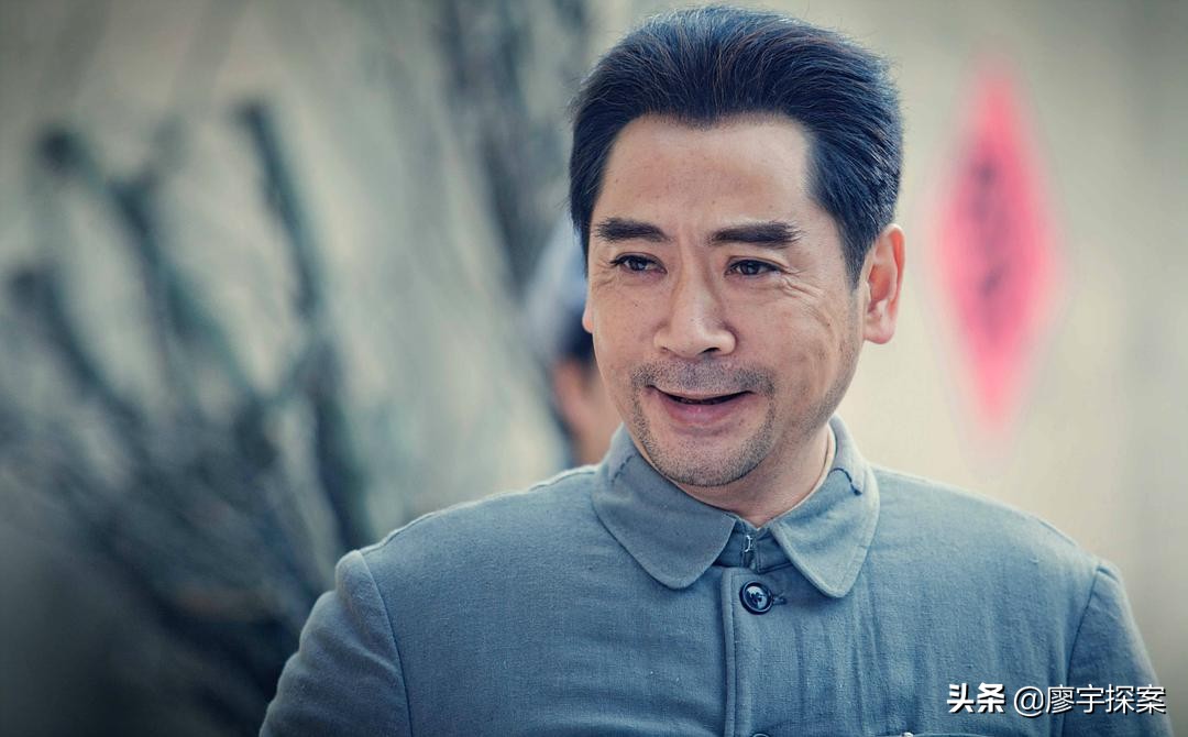 5位年轻演员演周总理，有形似，有神似，其中一位央视选得太好了