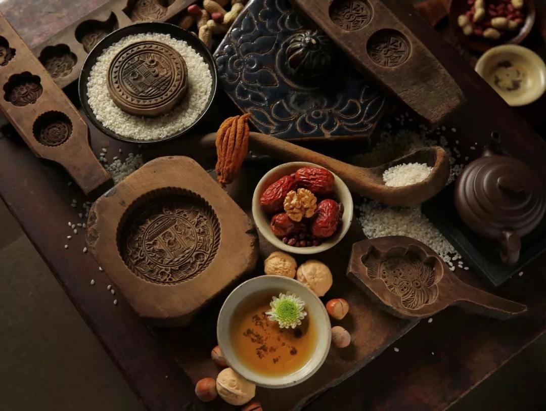 从明代民窑青花瓷器看明代社会,从汤显祖看明清社会